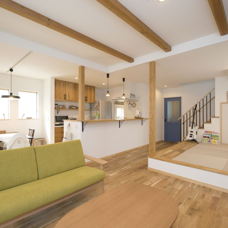 書斎とミセススペースのあるお家