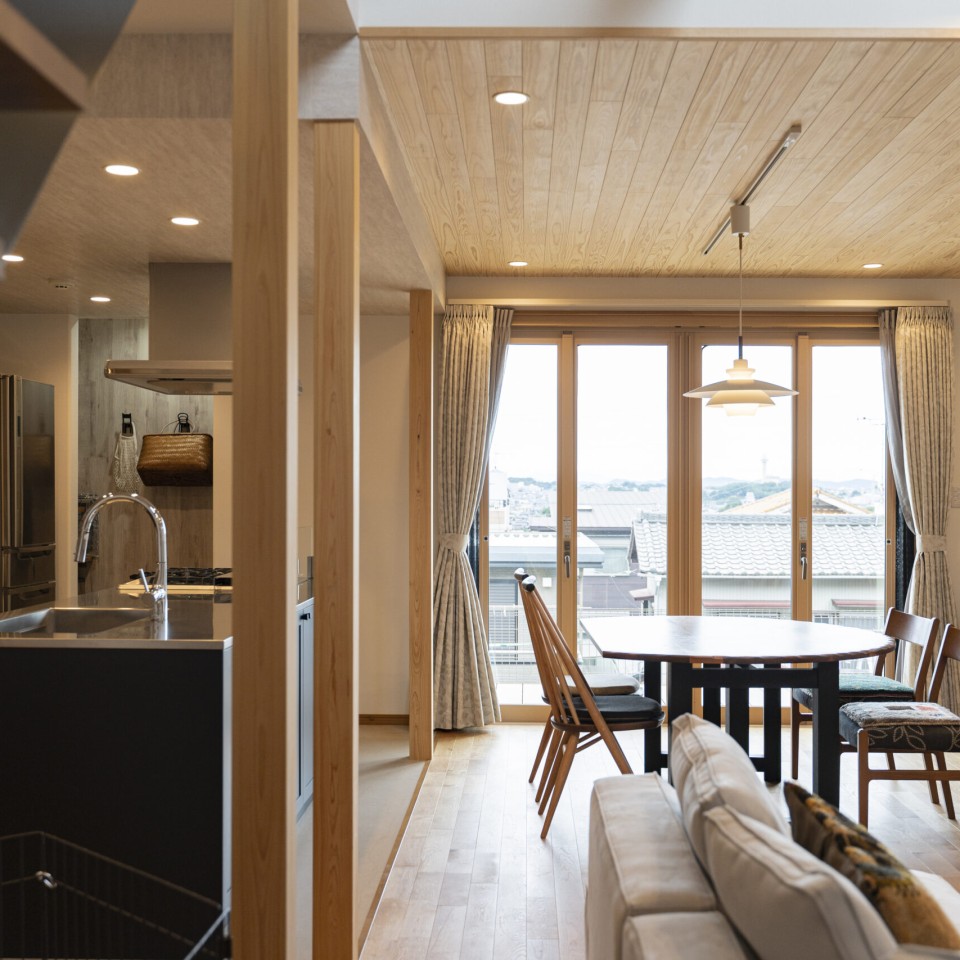 バイクガレージのあるお家