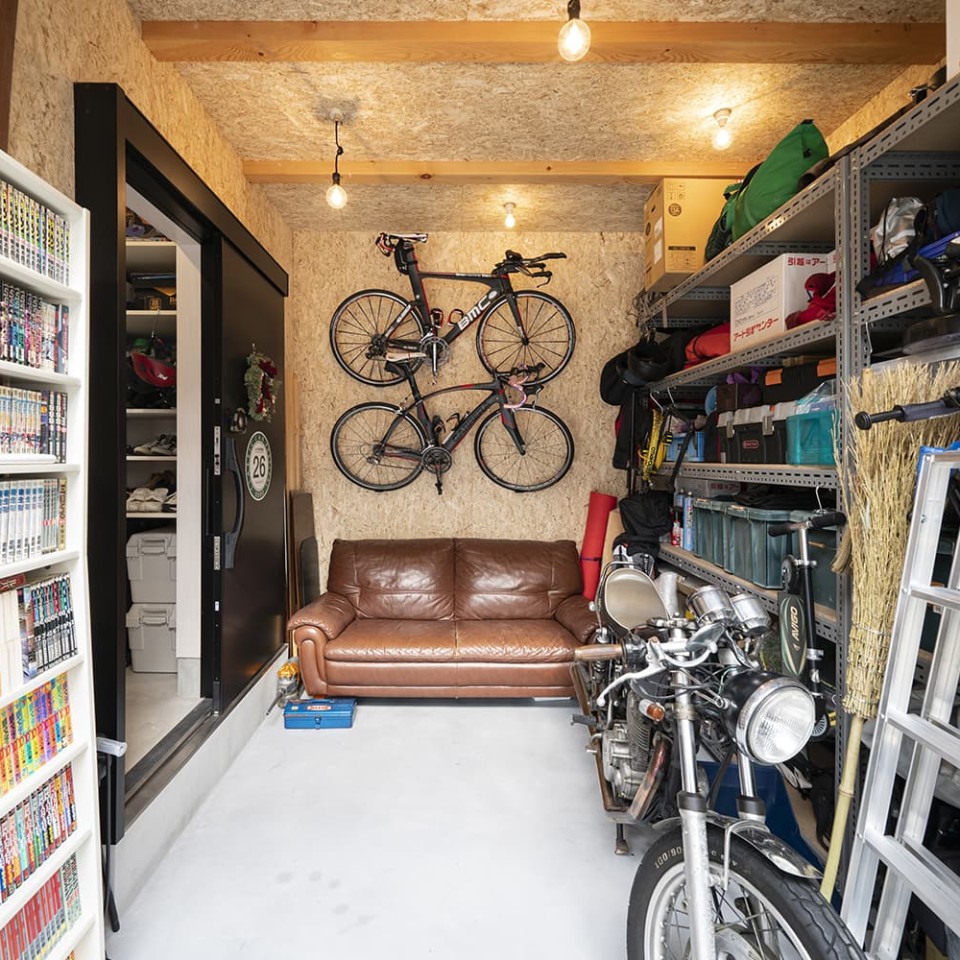 リビングがシアタールームに代わるお家